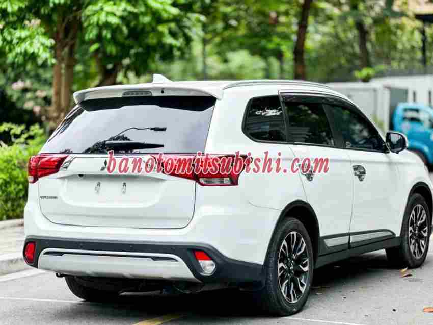 Cần bán gấp Mitsubishi Outlander 2.0 CVT 2022 - Xe đẹp - Giá tốt