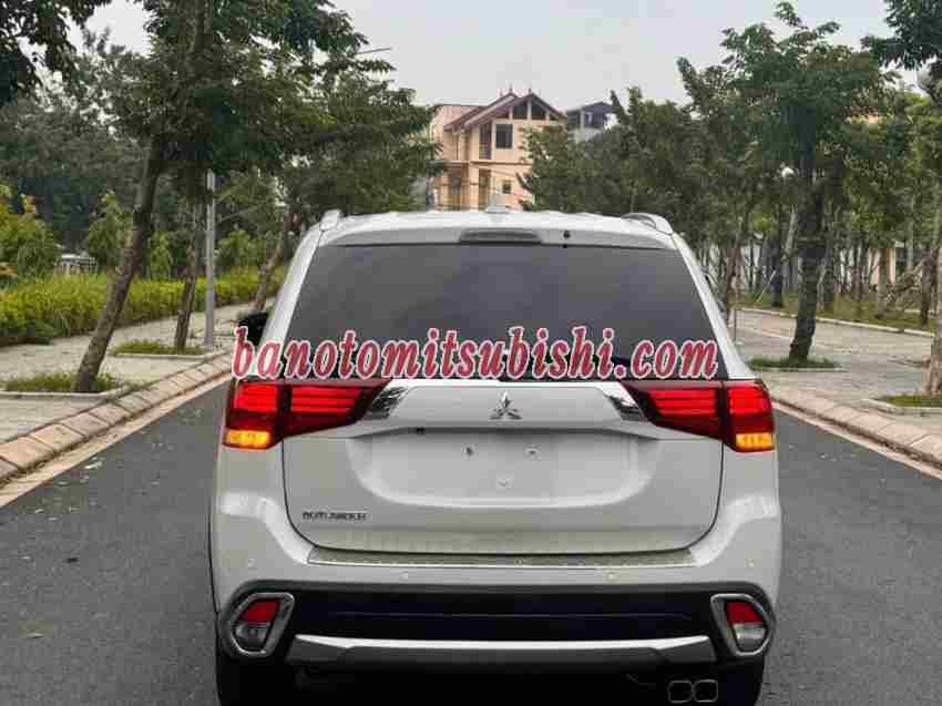 Mitsubishi Outlander 2019 Suv màu Trắng