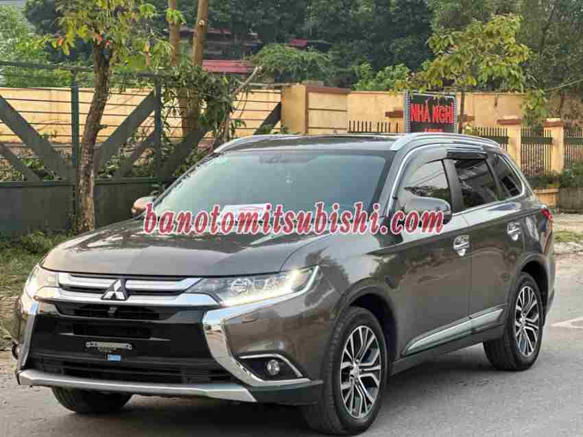 Cần bán Mitsubishi Outlander 2.0 CVT Premium 2019, xe đẹp giá rẻ bất ngờ