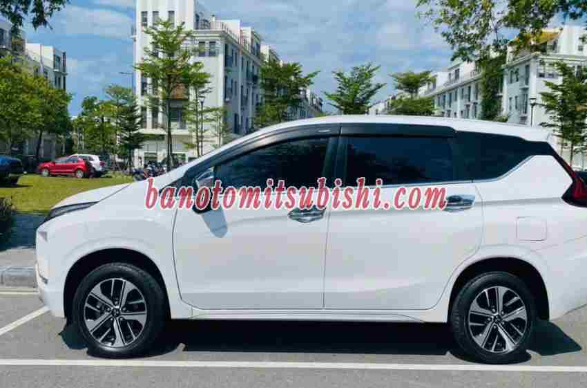 Cần bán gấp Mitsubishi Xpander 1.5 AT năm 2019 giá cực tốt