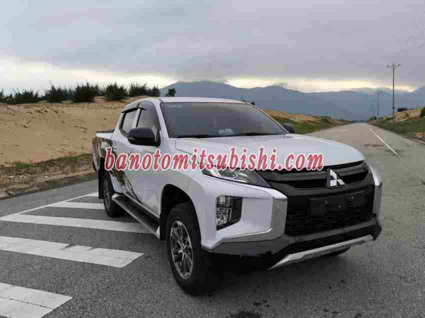 Cần bán gấp Mitsubishi Triton 4x2 AT Mivec năm 2021 giá cực tốt