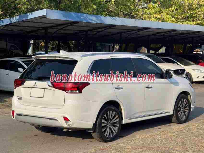 Mitsubishi Outlander 2.0 CVT 2023 Số tự động giá đẹp