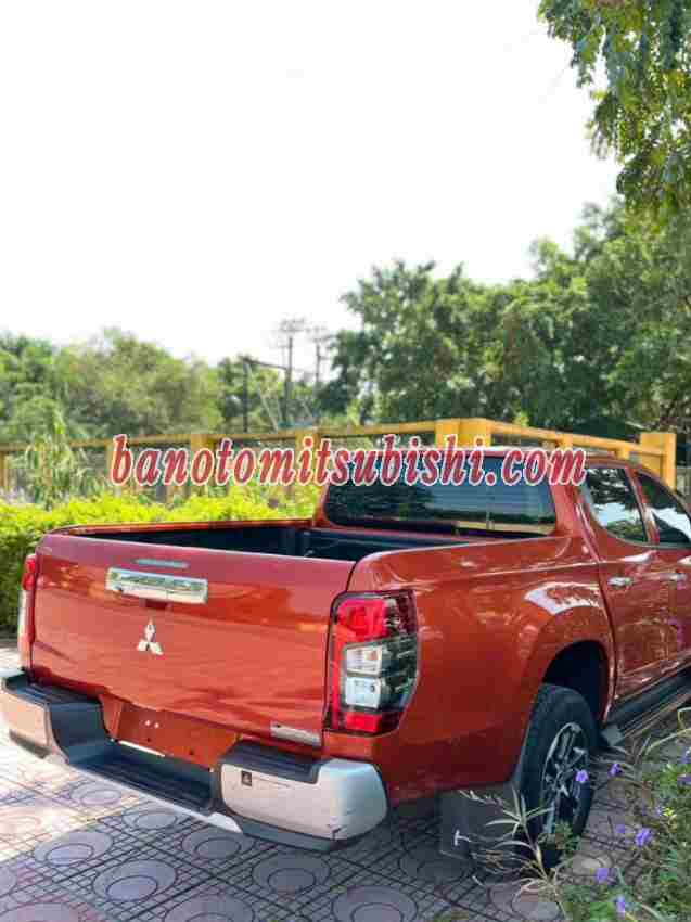 Mitsubishi Triton 4x2 AT 2022, xe đẹp, hết ý