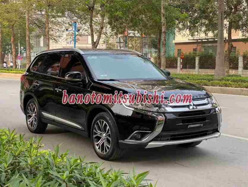 Cần bán xe Mitsubishi Outlander 2.0 CVT Premium 2018 Số tự động