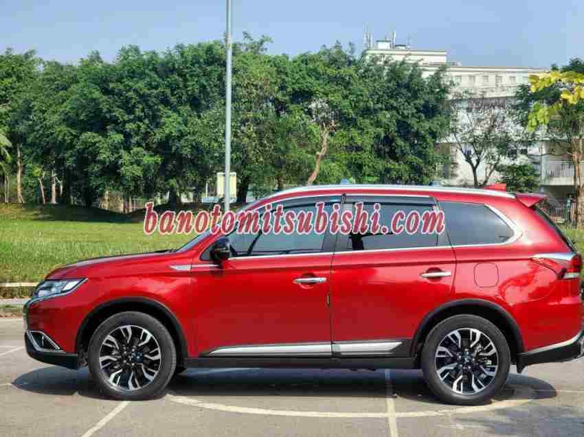 Bán Mitsubishi Outlander 2.0 CVT 2021 - giá tốt