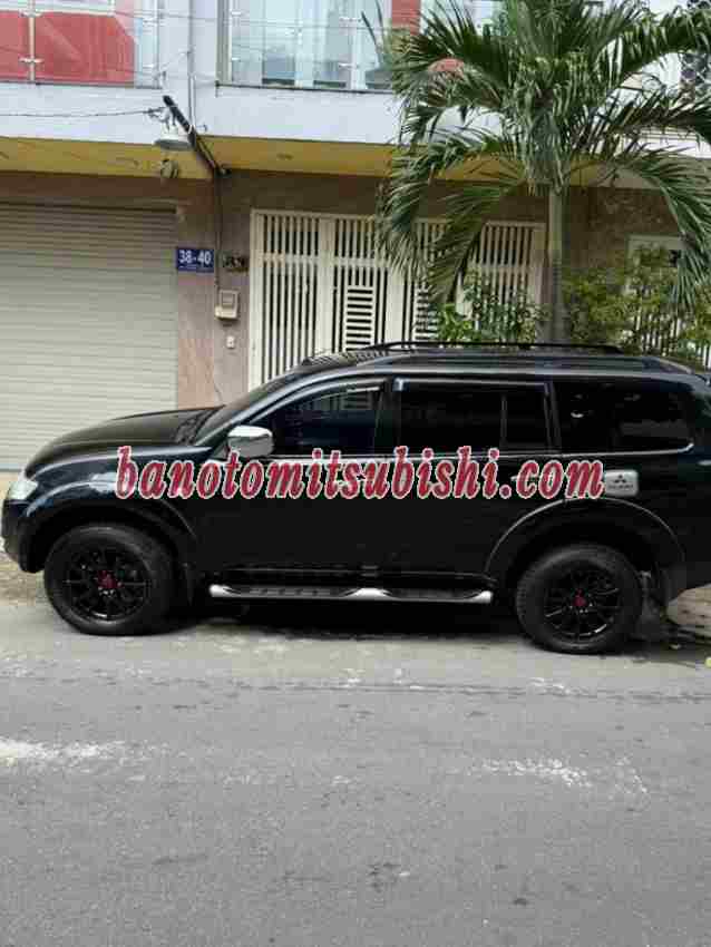 Mitsubishi Pajero Sport G 4x2 AT model 2014 xe chuẩn hết ý