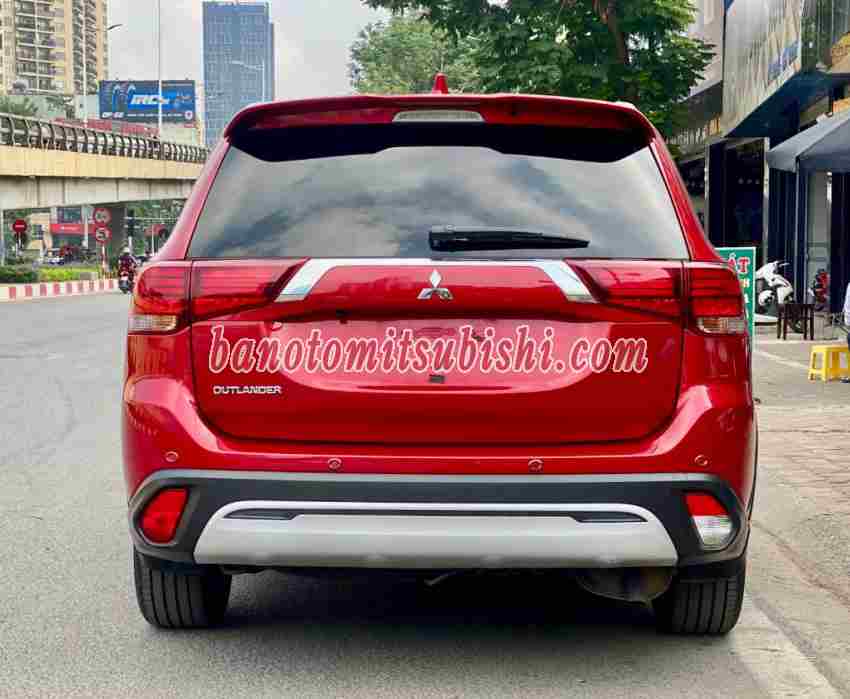 Bán xe Mitsubishi Outlander Premium 2.0 CVT đời 2021 - Giá tốt