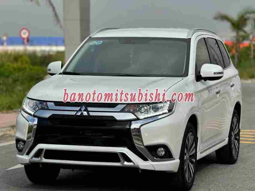 Mitsubishi Outlander 2.0 CVT sản xuất 2023 cực chất!