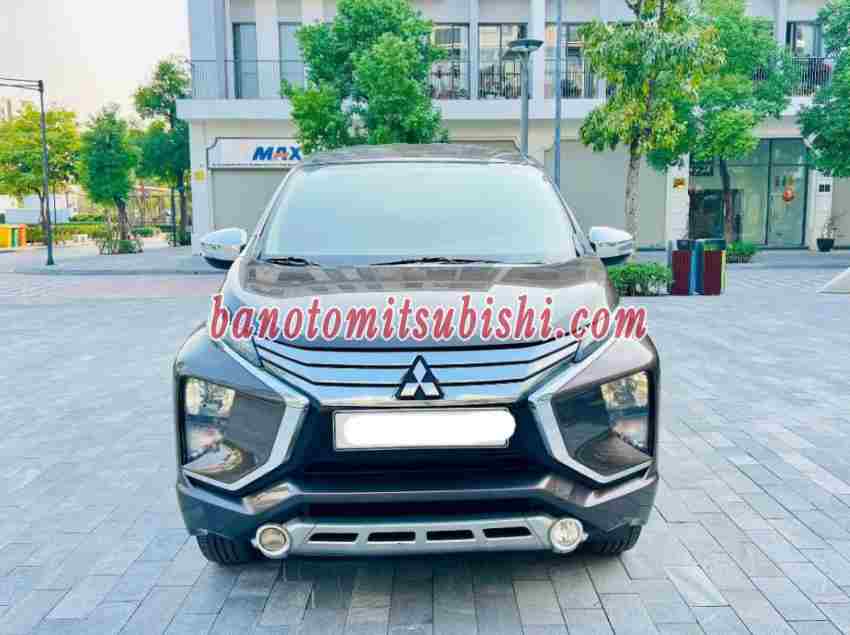 Cần bán gấp xe Mitsubishi Xpander 1.5 AT 2019 màu Nâu