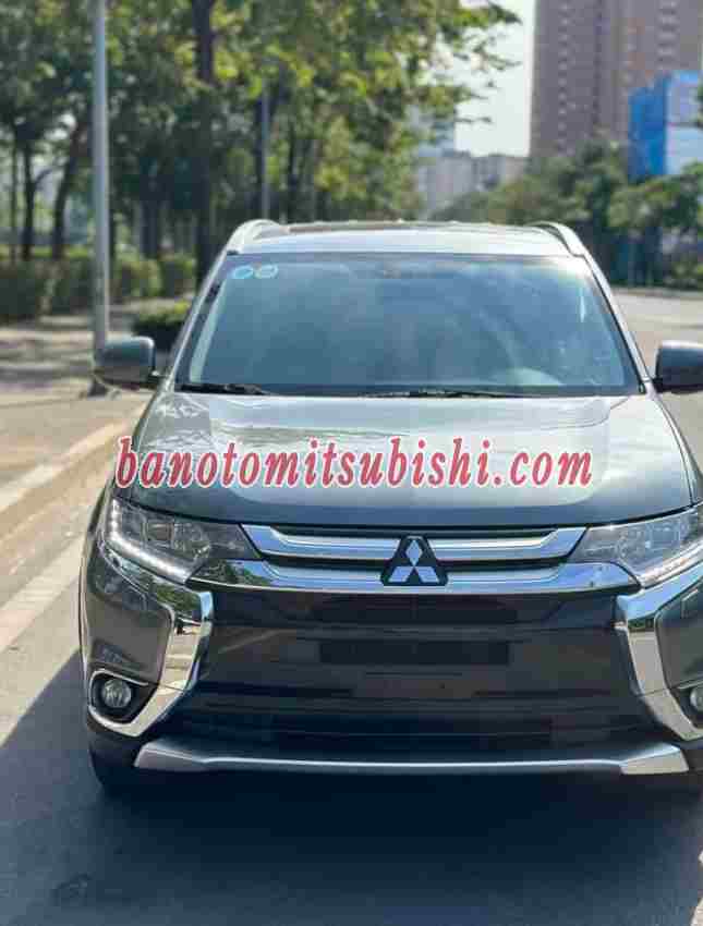 Cần bán xe Mitsubishi Outlander 2.4 CVT Premium 2017, xe đẹp