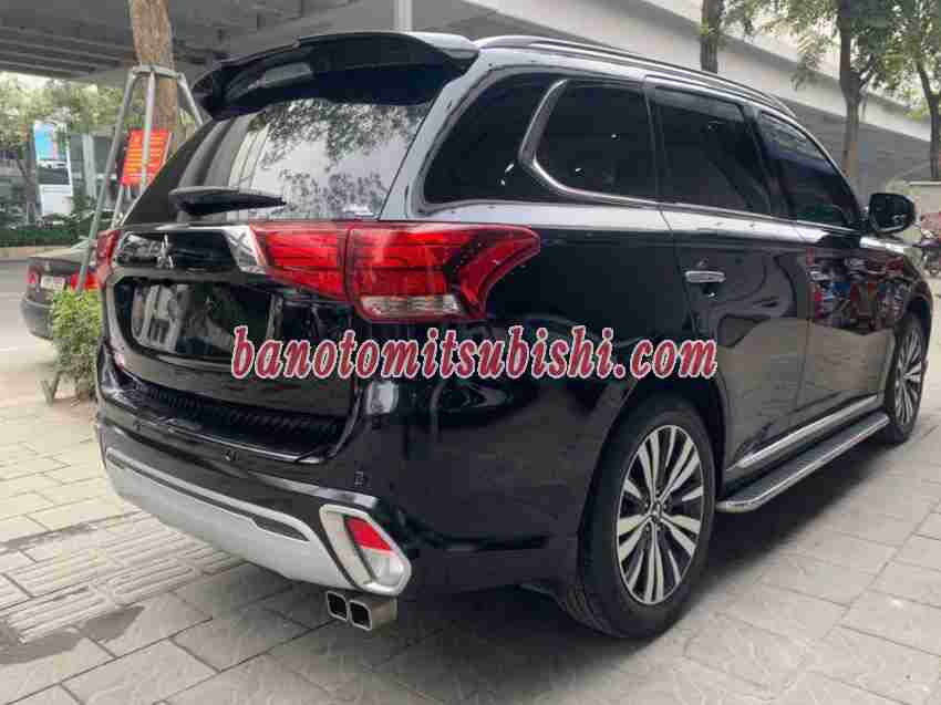 Bán Mitsubishi Outlander Premium 2.0 CVT đời 2023 xe đẹp - giá tốt