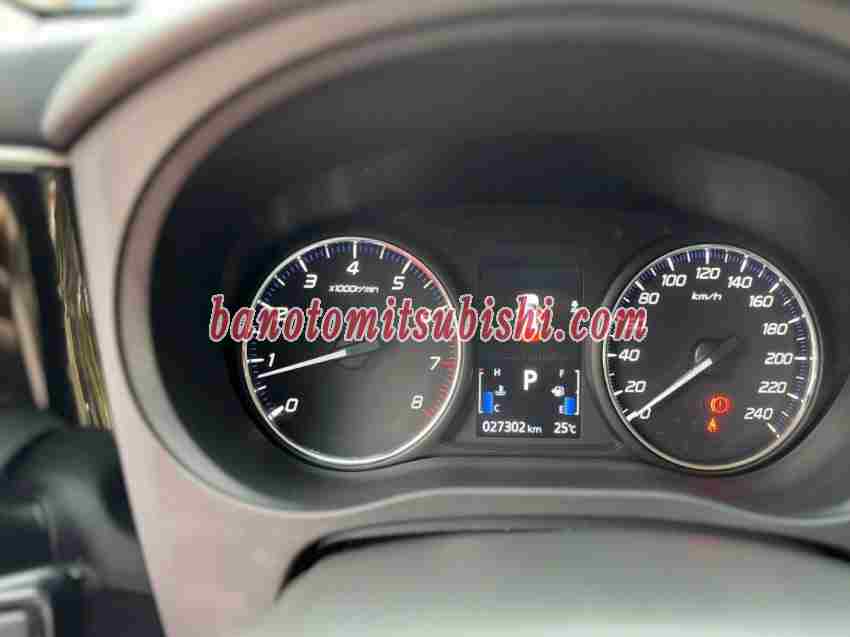 Mitsubishi Outlander 2.0 CVT năm 2023 cần bán