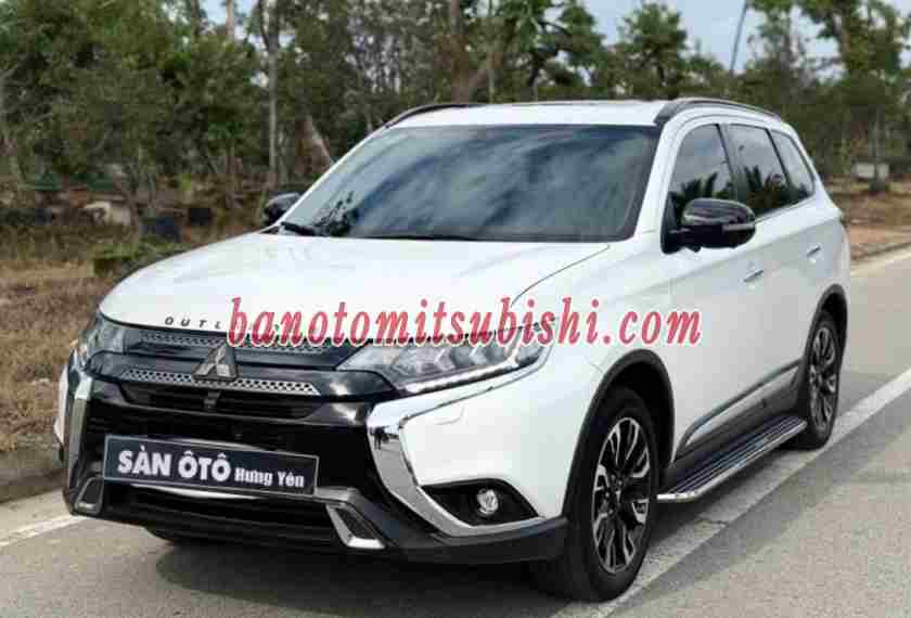 Mitsubishi Outlander Premium 2.0 CVT 2021, xe đẹp, hết ý