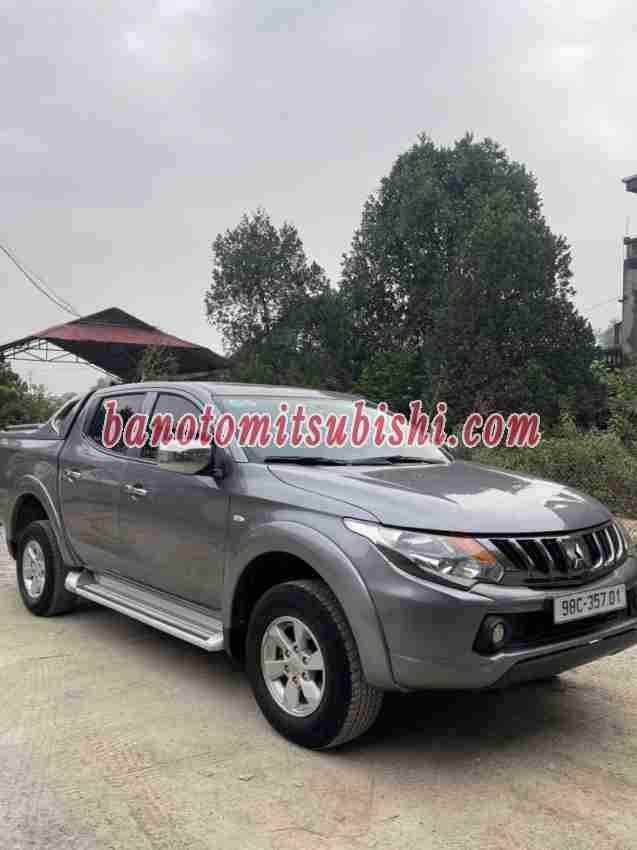 Mitsubishi Triton 4x2 AT năm sản xuất 2017 giá tốt