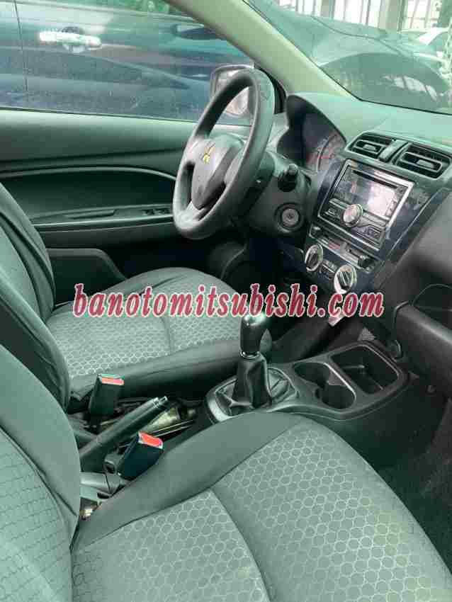 Cần bán xe Mitsubishi Mirage 1.2 MT 2016 Số tay màu Bạc