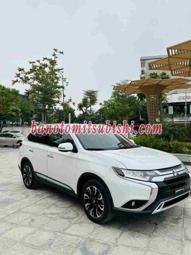 Mitsubishi Outlander 2.0 CVT năm sản xuất 2022 giá tốt