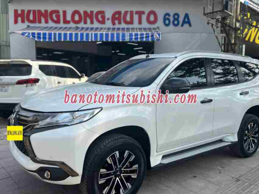 Cần bán xe Mitsubishi Pajero Sport 2.4D 4x2 AT 2018 Số tự động màu Trắng