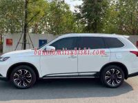 Cần bán nhanh Mitsubishi Outlander Premium 2.0 CVT 2021 cực đẹp