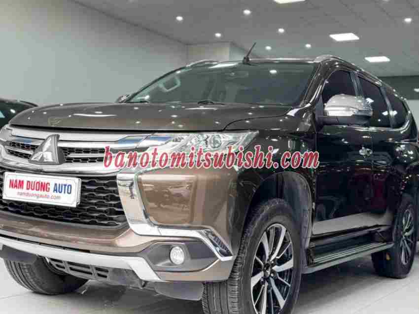 Mitsubishi Pajero Sport 2.4D 4x2 MT model 2019 xe chuẩn hết ý