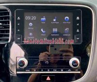 Mitsubishi Outlander 2.0 CVT năm 2021 cần bán