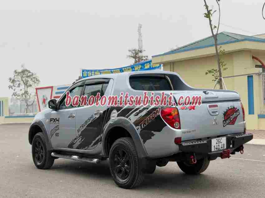 Mitsubishi Triton GLS 4x4 AT 2011 - Giá tốt