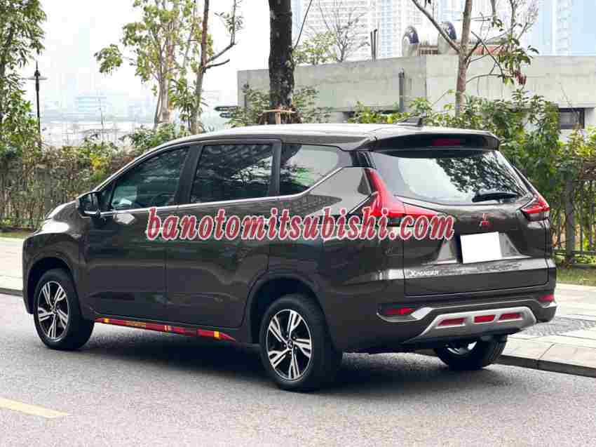 Cần bán gấp xe Mitsubishi Xpander 1.5 AT năm 2020, màu Nâu, Số tự động