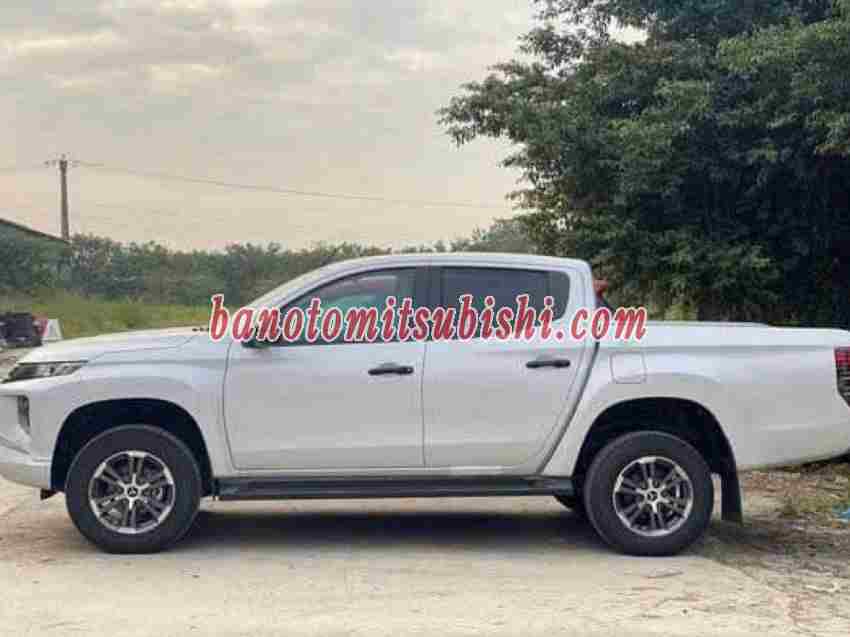 Mitsubishi Triton 4x4 MT năm sản xuất 2023 giá tốt