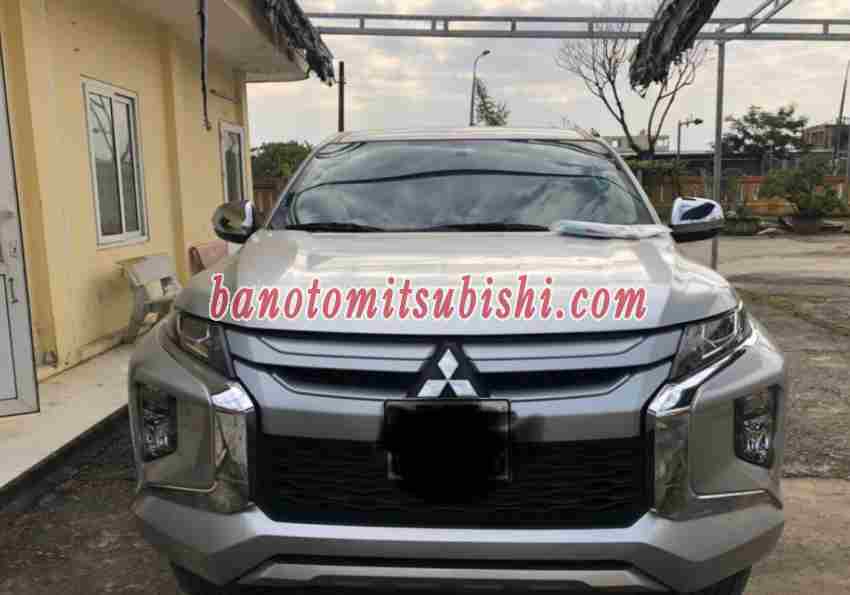 Mitsubishi Triton 4x2 AT Mivec 2021 - Giá tốt