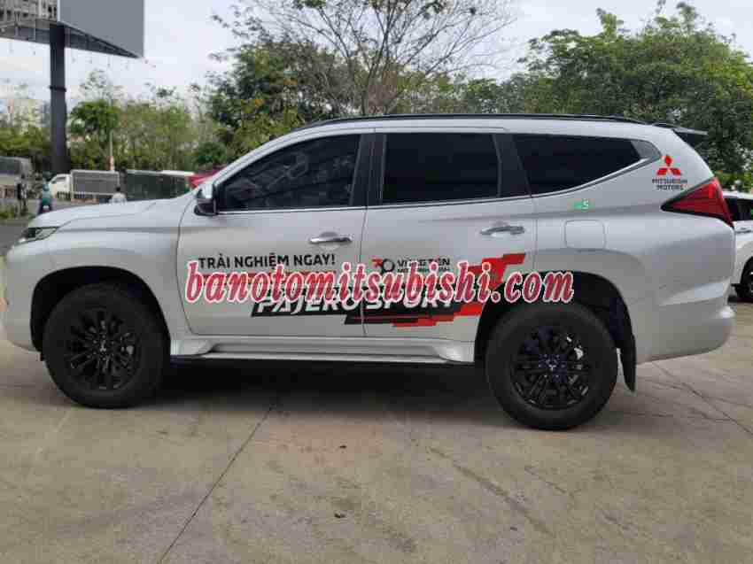 Cần bán Mitsubishi Pajero Sport 2.4D 4x4 AT đời 2023