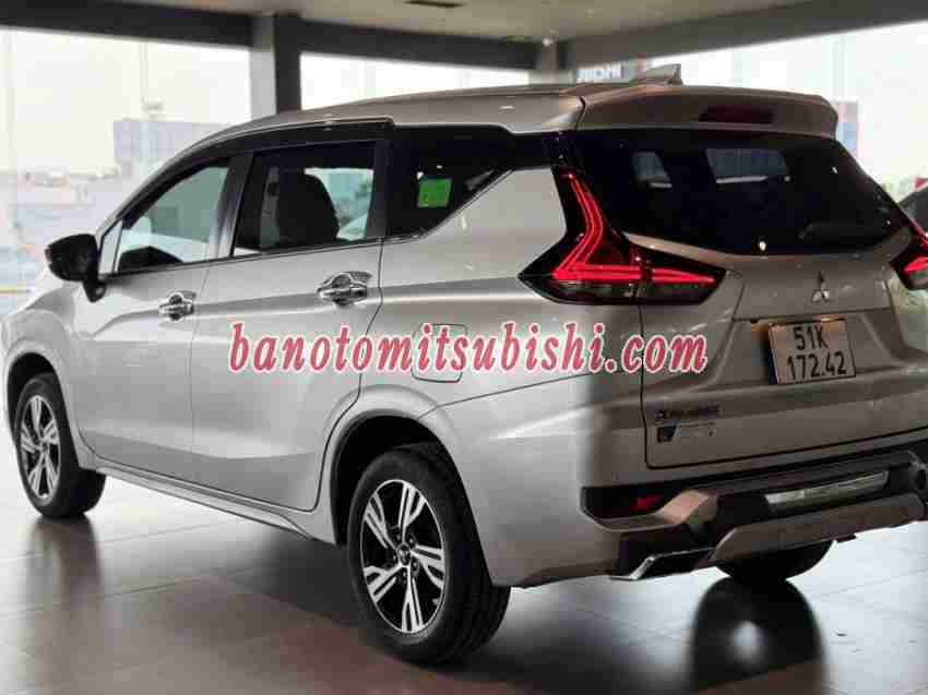 Cần bán gấp xe Mitsubishi Xpander 1.5 AT 2022 màu Bạc