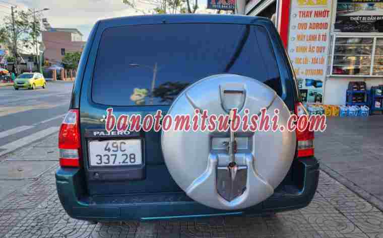 Cần bán nhanh Mitsubishi Pajero 3.0 2004 cực đẹp