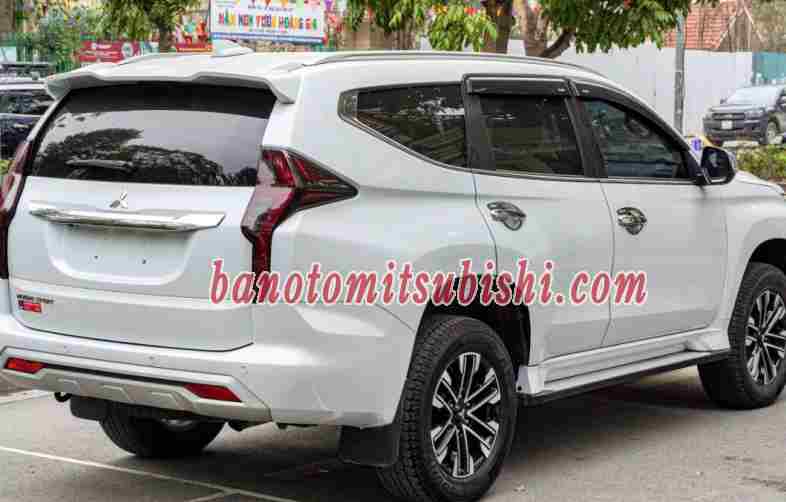 Cần bán Mitsubishi Pajero Sport 2.4D 4x4 AT đời 2020