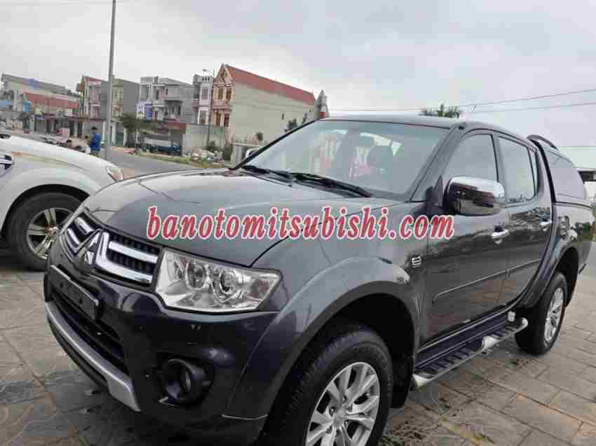 Cần bán gấp Mitsubishi Triton GLS 4x4 AT 2014 - Xe đẹp - Giá tốt