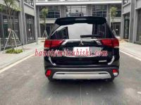 Cần bán gấp xe Mitsubishi Outlander 2.0 CVT năm 2020, màu Đen, Số tự động