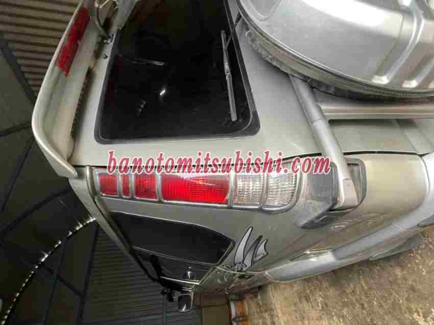 Mitsubishi Jolie SS model 2002 xe chuẩn hết ý