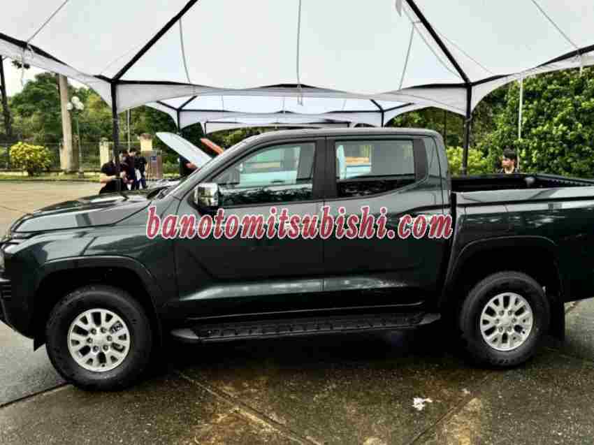 Mitsubishi Triton GLX 2WD AT 2025 Số tự động bản Máy dầu