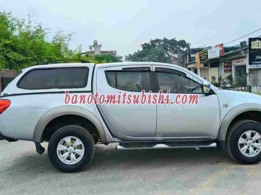 Cần bán xe Mitsubishi Triton GLS 4x4 MT 2012, xe đẹp