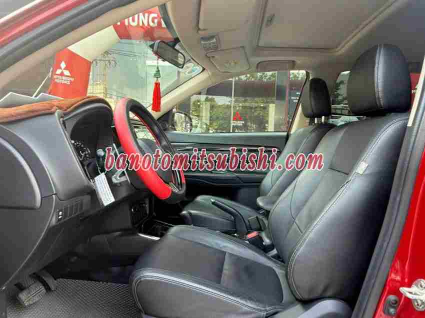 Cần bán Mitsubishi Outlander 2.0 CVT Premium Máy xăng 2019 màu Đỏ