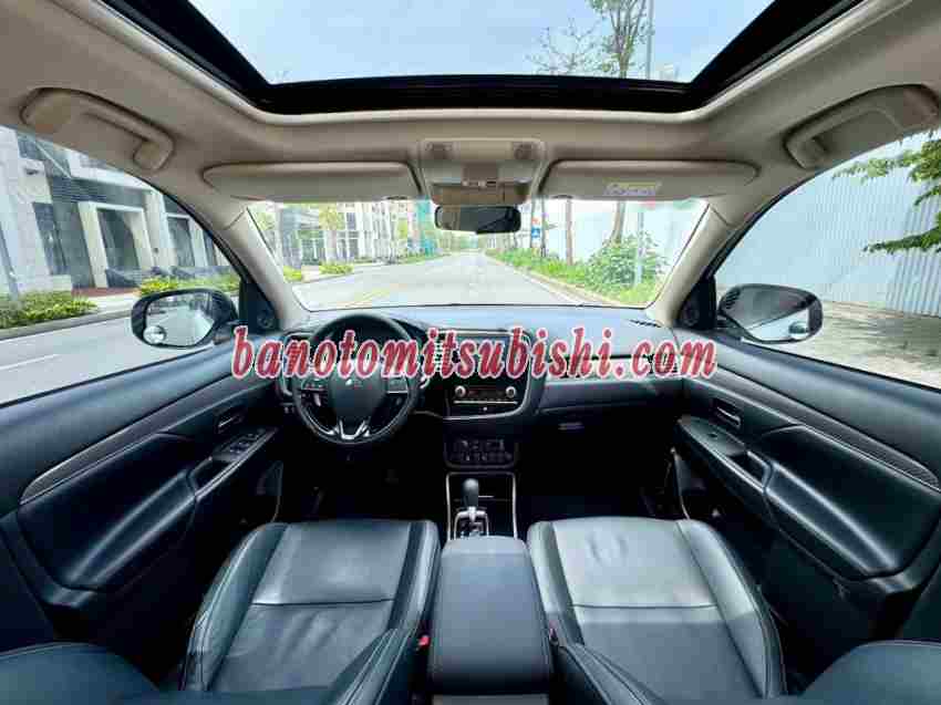 Cần bán Mitsubishi Outlander Premium 2.0 CVT 2021 - Số tự động