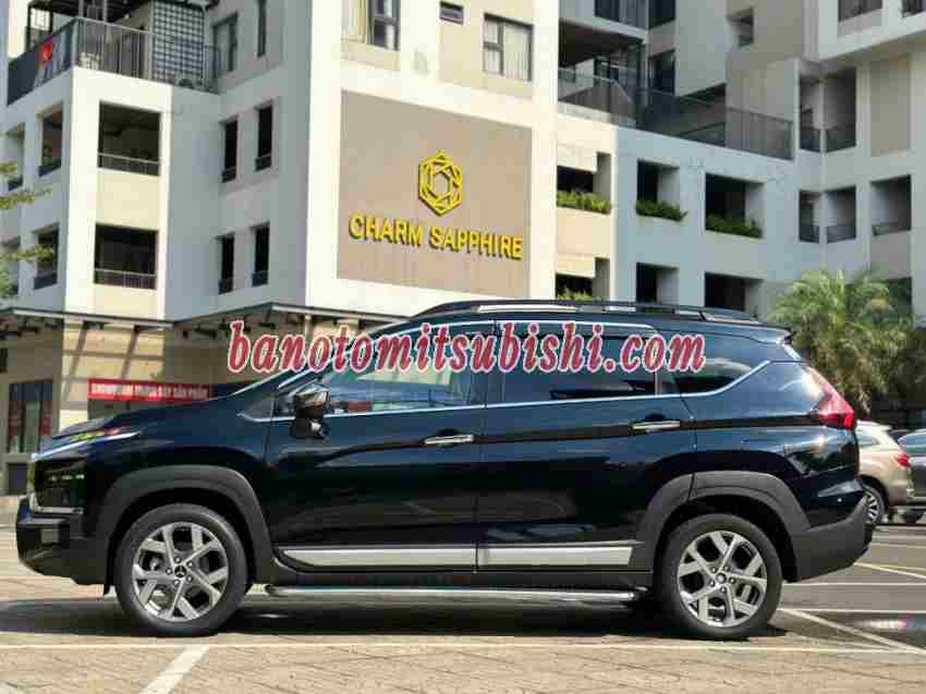 Bán Mitsubishi Xpander Cross 1.5 AT, màu Đen, Máy xăng, 2023