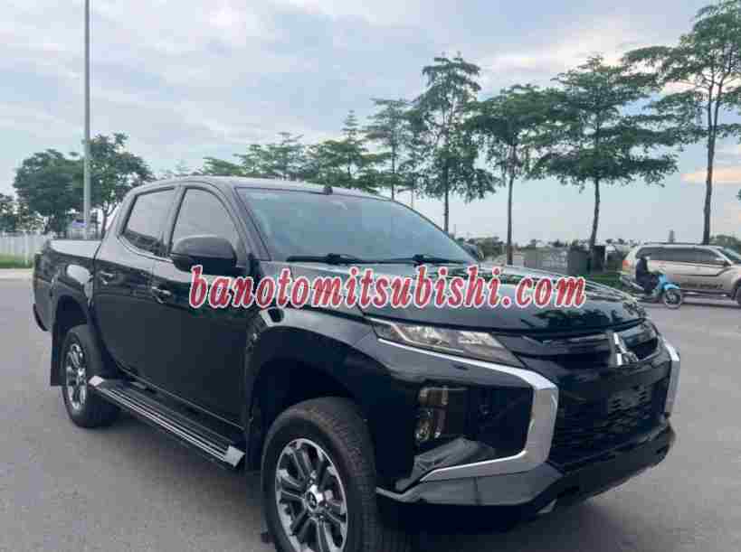 Cần bán gấp Mitsubishi Triton 4x4 AT Mivec Premium đời 2021, màu Đen