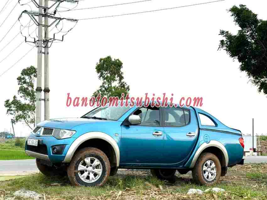 Mitsubishi Triton GLS 4x4 AT 2010 giá cực tốt