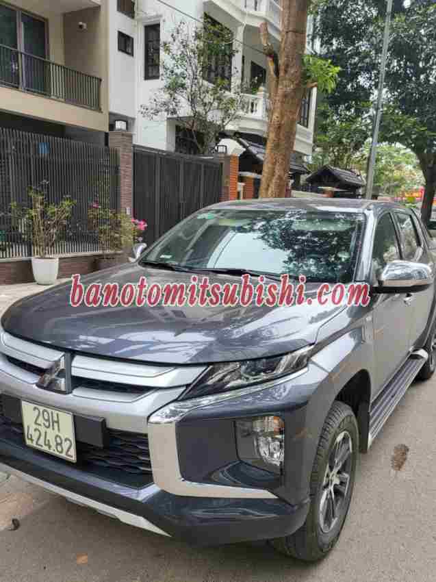 Cần bán gấp xe Mitsubishi Triton 4x2 AT Mivec năm 2021, màu Ghi, Số tự động