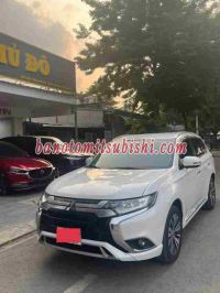 Cần bán gấp xe Mitsubishi Outlander 2.0 CVT 2023 màu Trắng