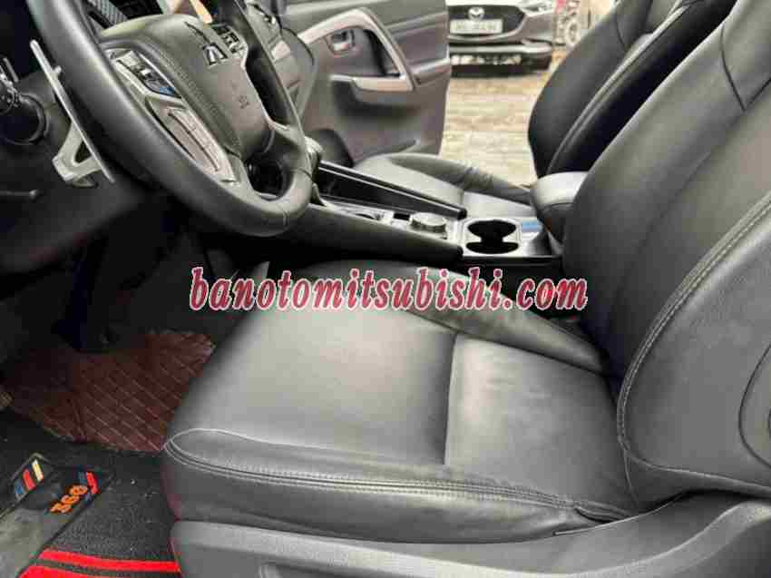 Bán Mitsubishi Pajero Sport 2.4D 4x4 AT, màu Trắng, Máy dầu, 2021