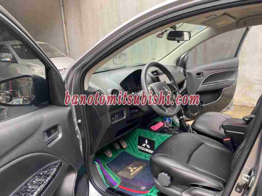 Cần bán xe Mitsubishi Attrage 1.2 MT năm 2023 màu Xám cực đẹp