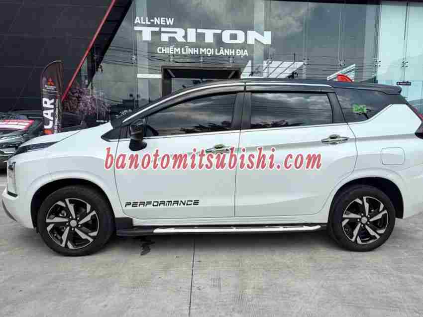 Cần bán gấp xe Mitsubishi Xpander Premium 1.5 AT 2024 màu Trắng