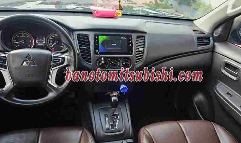 Cần bán gấp Mitsubishi Triton 4x2 AT Mivec năm 2021 giá cực tốt