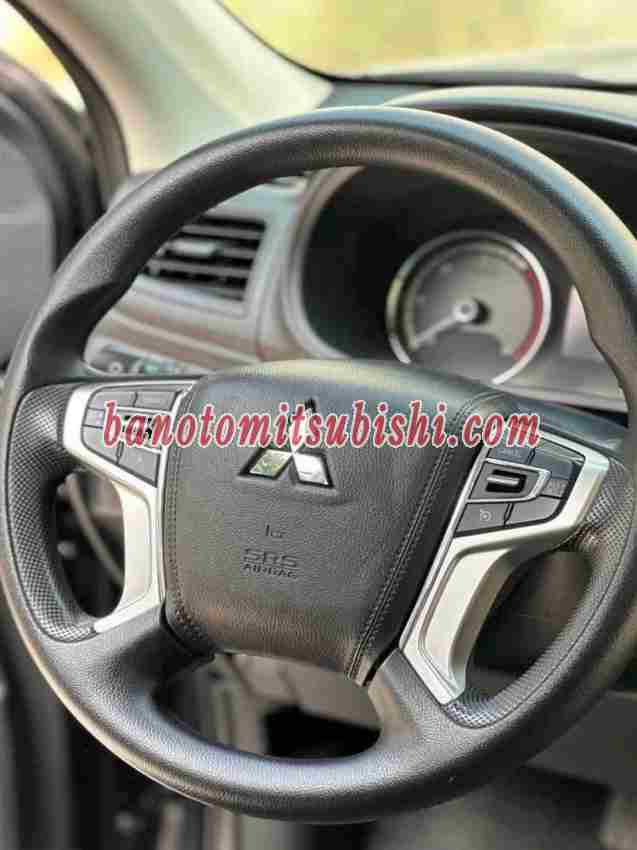 Cần bán gấp Mitsubishi Triton 4x2 AT năm 2022 giá cực tốt