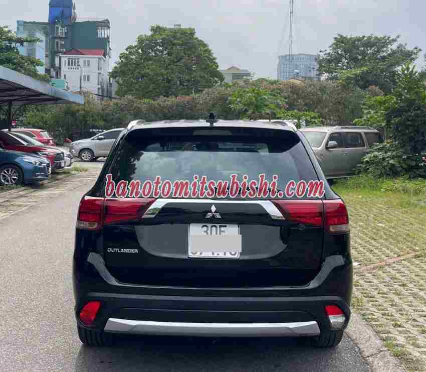 Cần bán xe Mitsubishi Outlander 2.0 CVT 2018 Số tự động